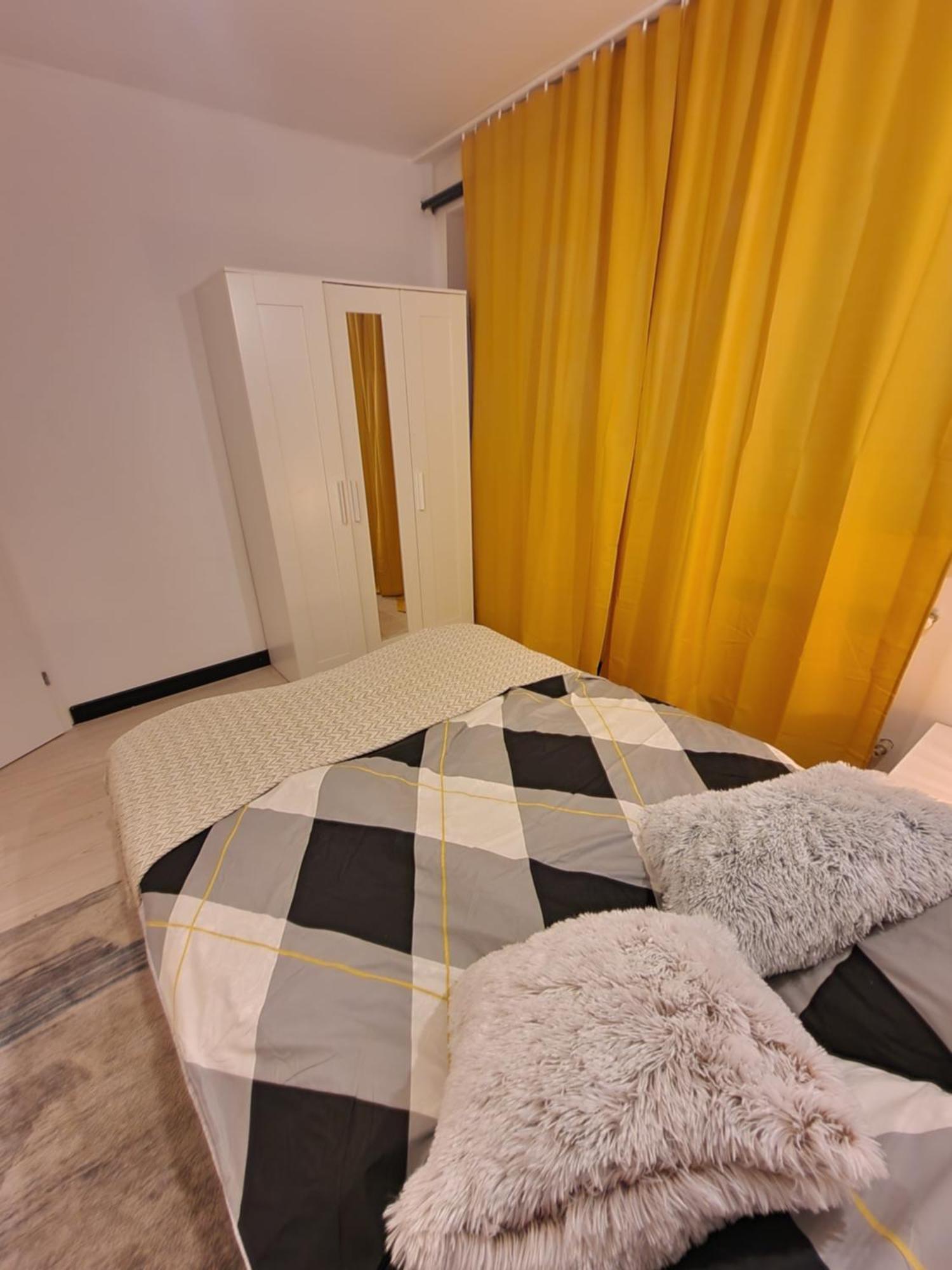 View Apartments And Rooms Varşova Dış mekan fotoğraf